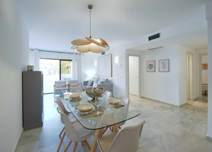 2035 Golden Modern * ماربيا