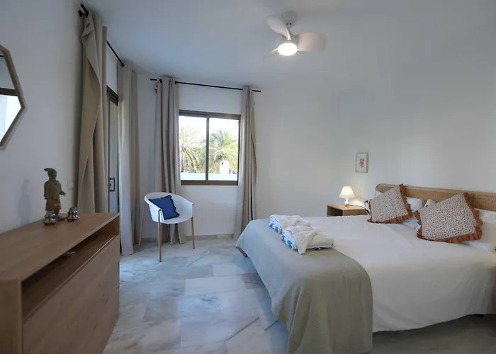 شقة 2035 Golden Modern