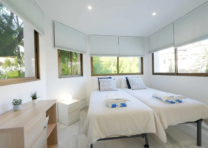 2035 Golden Modern * ماربيا